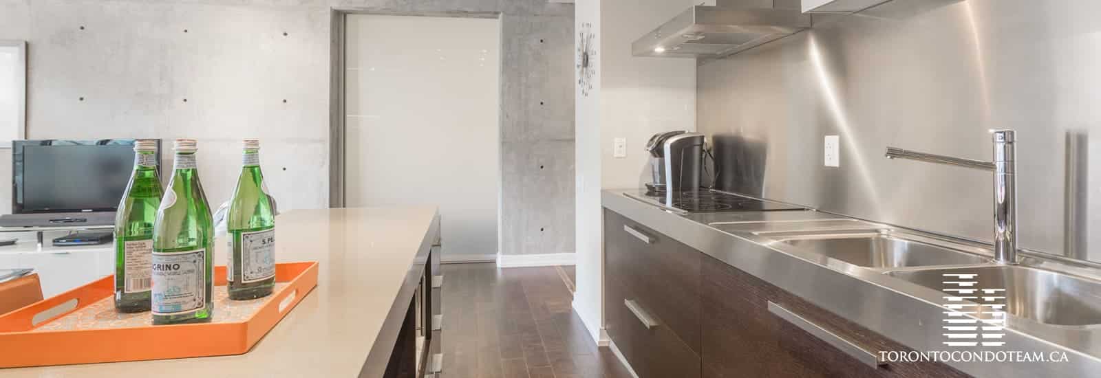 10 MORRISON ST CONDOS gallery 1