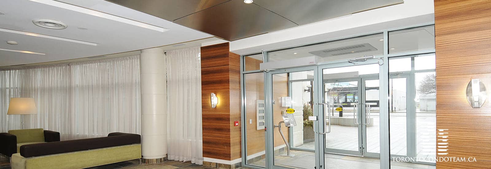228 & 230 QUEENS QUAY WEST gallery 2