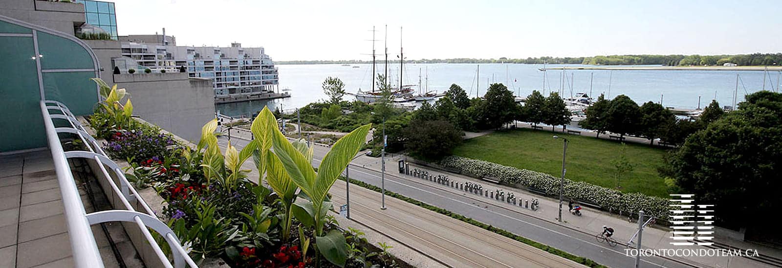 460 QUEENS QUAY WEST gallery 2