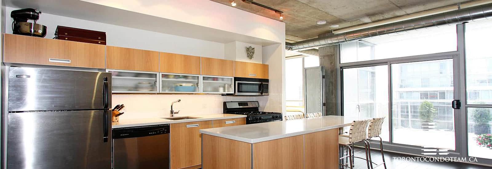 0 BATHURST STREET gallery 1