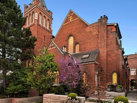 12 Macpherson Ave, Toronto, M5R 1W8
