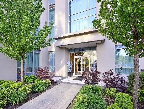 185 Legion Rd N, Etobicoke, M8Y 0A7