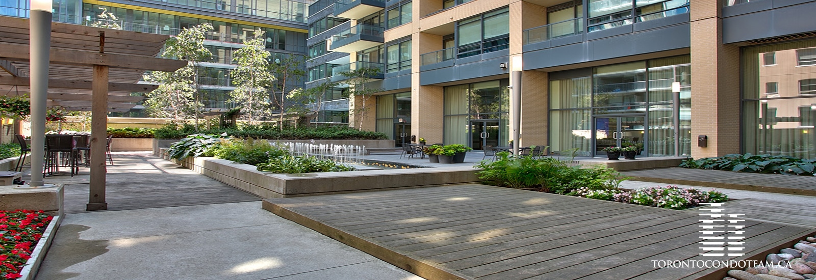 438 KING STREET WEST