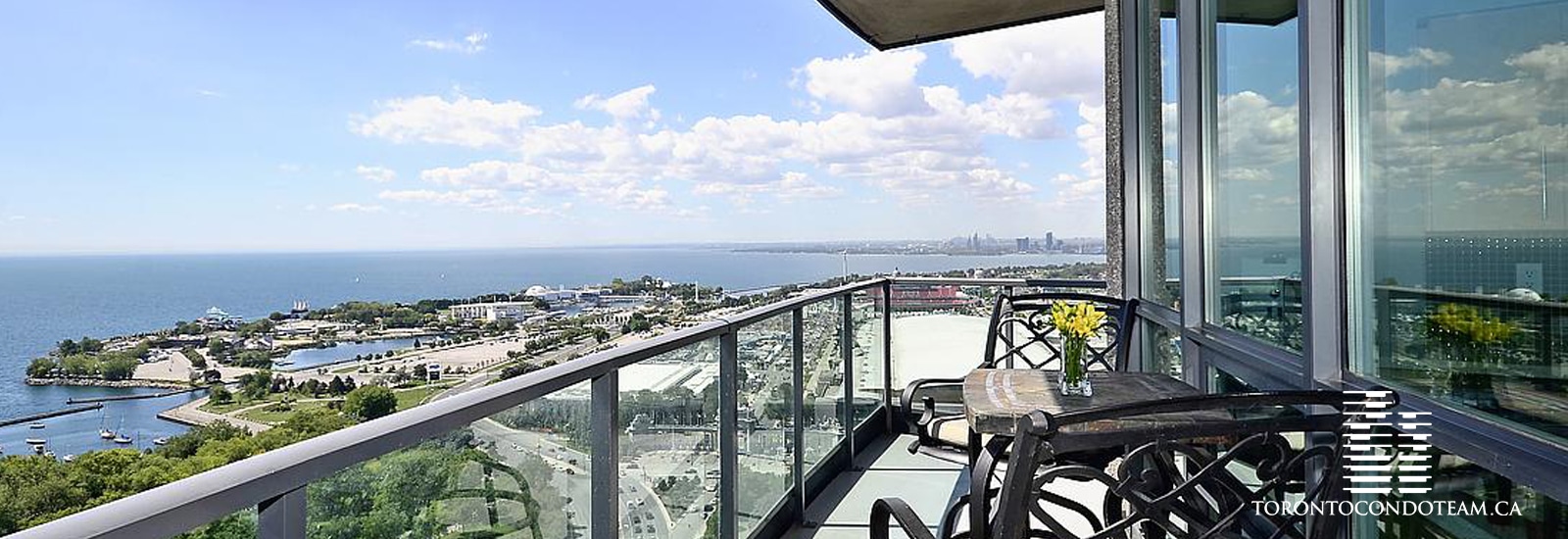 219 & 231 FORT YORK BOULEVARD