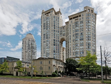 2285 Lake Shore Blvd W, Etobicoke, M8V 3X9