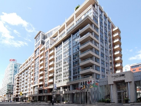 270 Wellington St W, Toronto, M5V 3P5