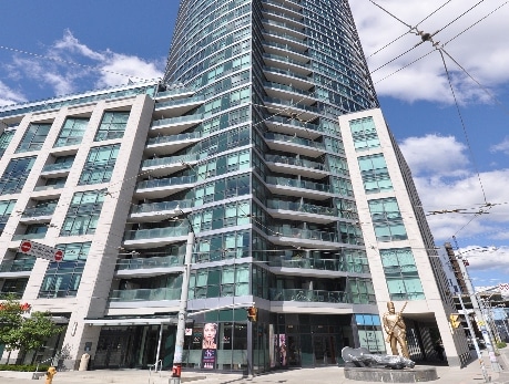 ' 600 Fleet St, Toronto, M5V 1B7