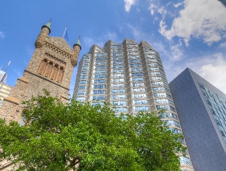71 Simcoe St, Toronto, M5J 1W9
