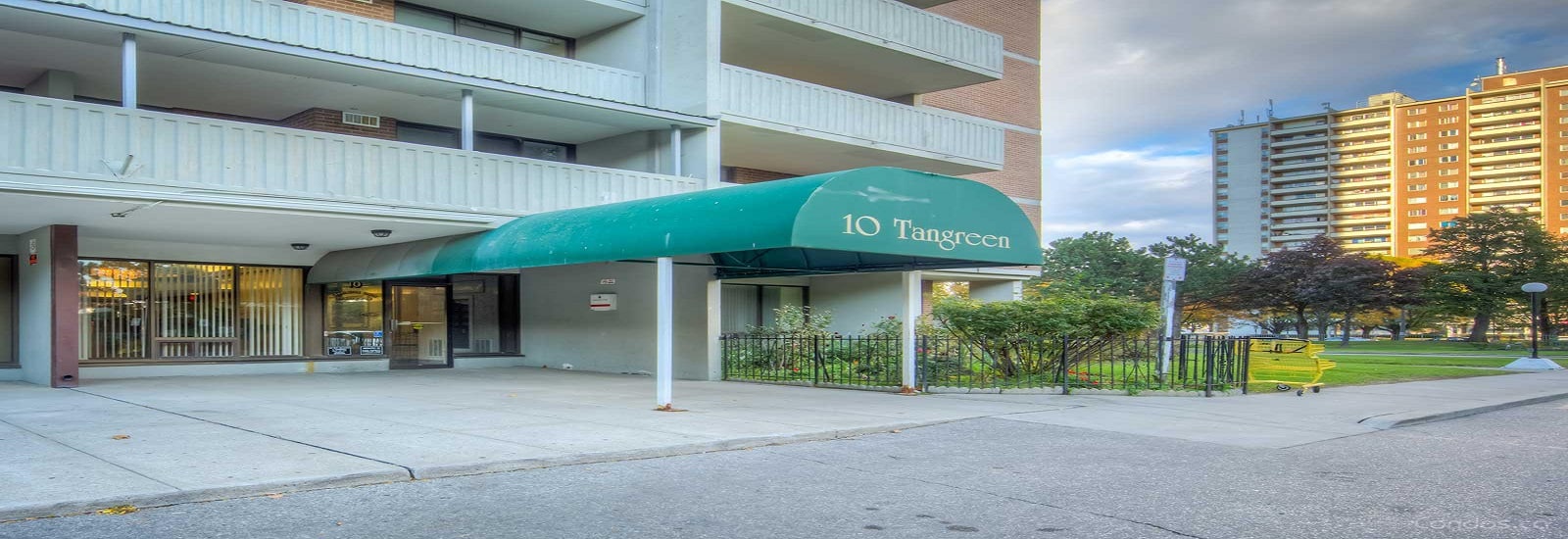 10 TANGREEN COURT GALLERY
