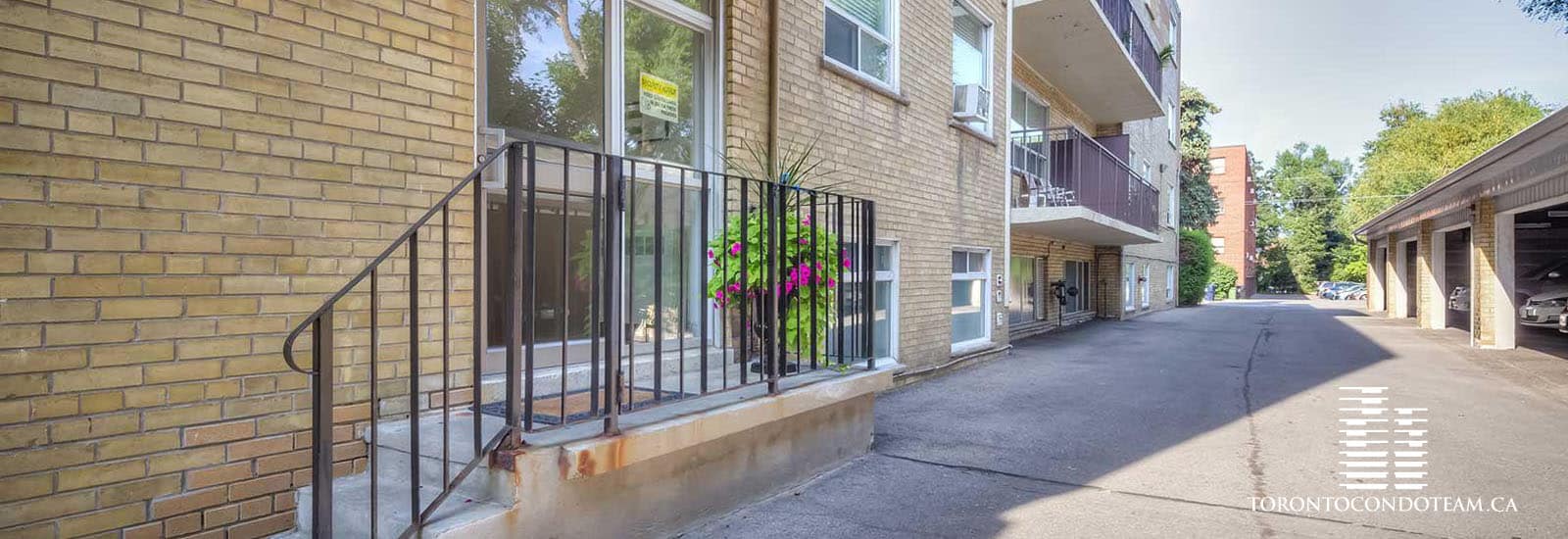 219 WILSON AVE