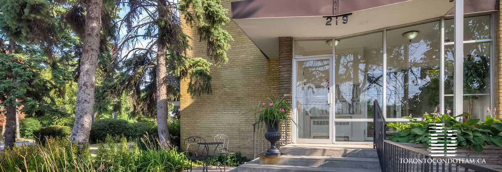 219 WILSON AVE