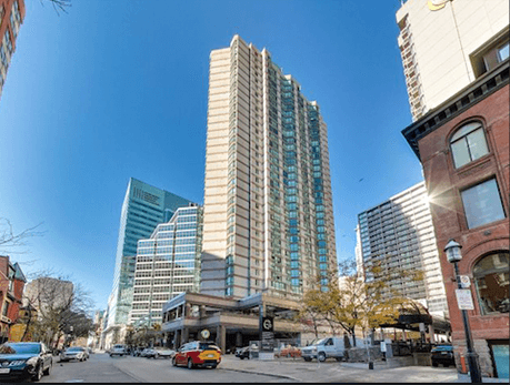 38 Elm St, Toronto, M5G 2K5