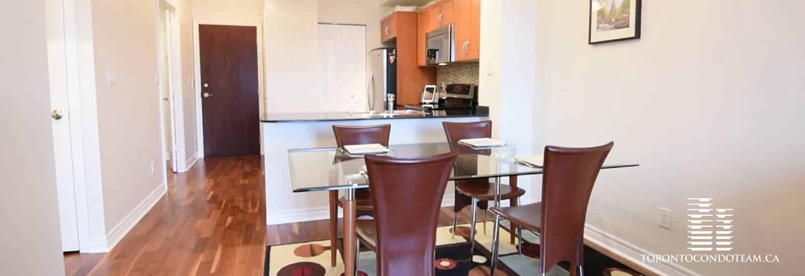 38 WILLIAM CARSON CRES