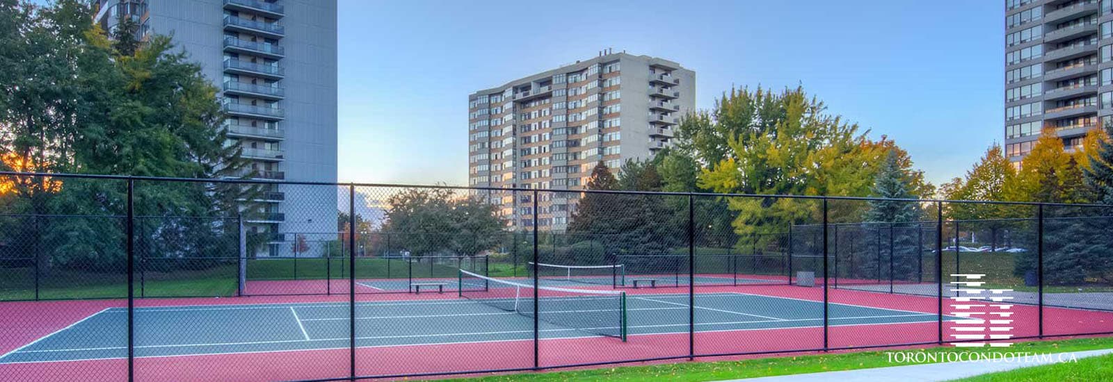 1131 STEELES AVE WEST