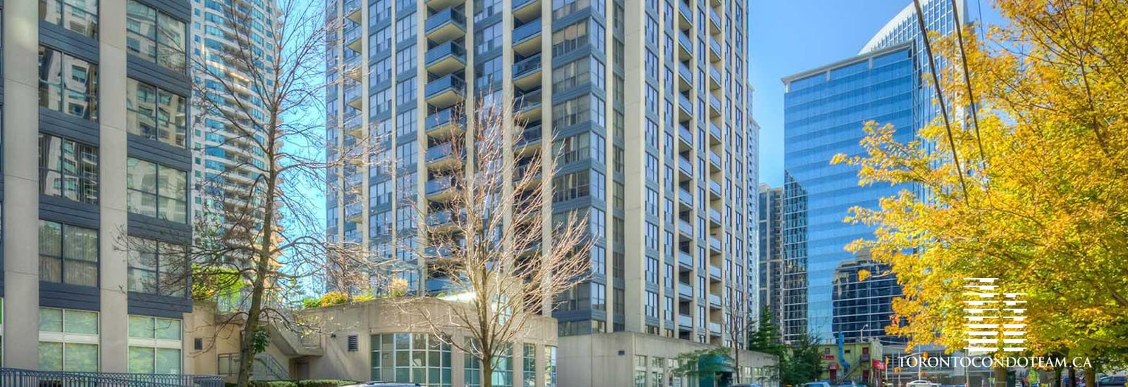 18 HOLLYWOOD AVE