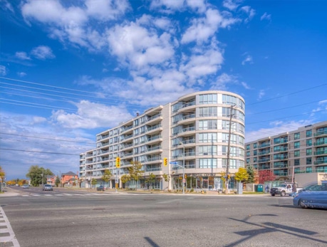 906 SHEPPARD AVE W