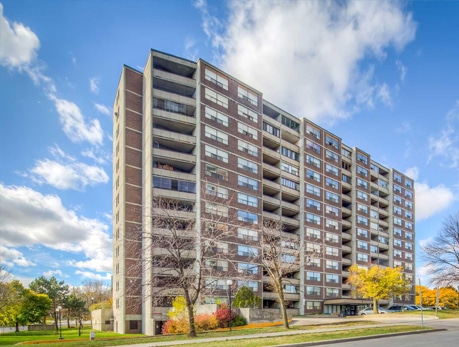 10 TOBERMORY DR