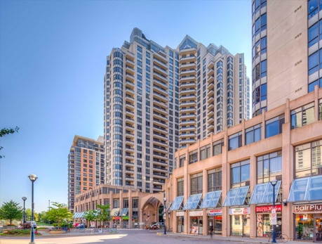15 NORTHTOWN WAY