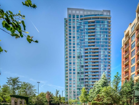 30 HARRISON GDN BLVD