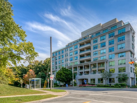 17 BROOKBANKS DR