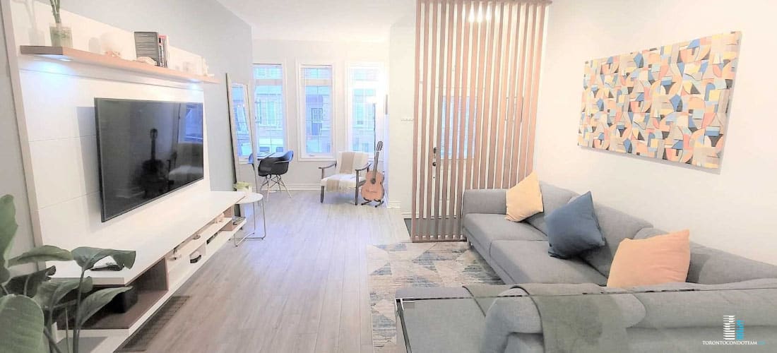 41-77 ENROUTES ST 50-60 BELLEVILLE ST & 1-99 PHILPOTT GARDENS CONDOS