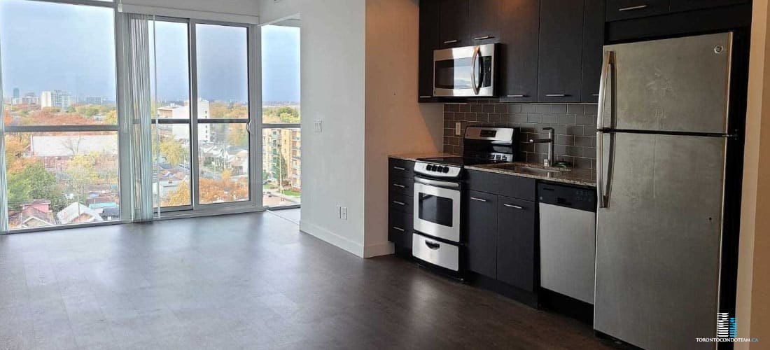 2055 DANFORTH AVE CONDOS