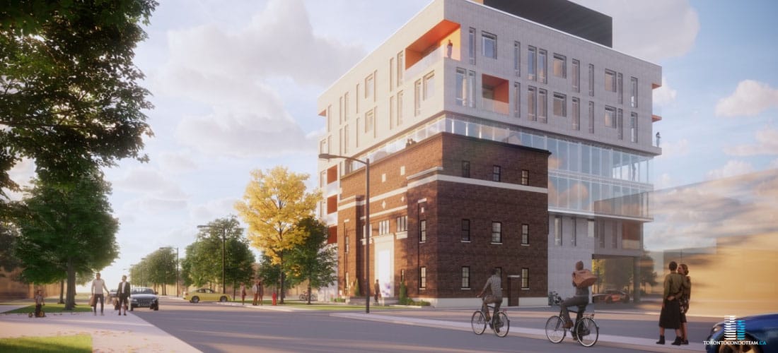 15 CHISHOLM AVE CONDOS