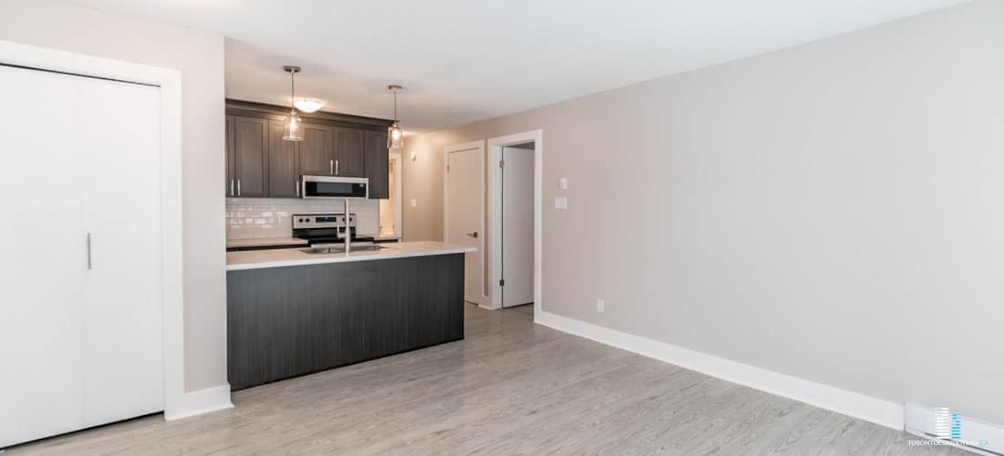 12 DAWSON DR CONDOS
