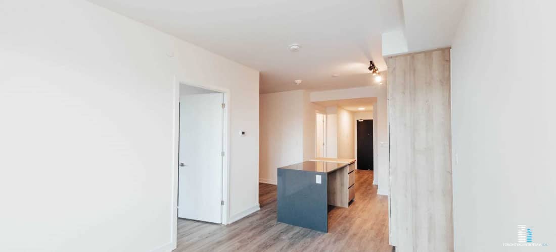 422 RONCESVALLES AVE CONDOS