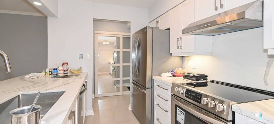 20 SOUTHPORT ST CONDOS