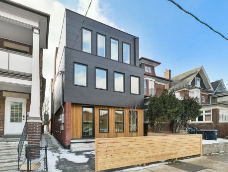 786 OSSINGTON AVE