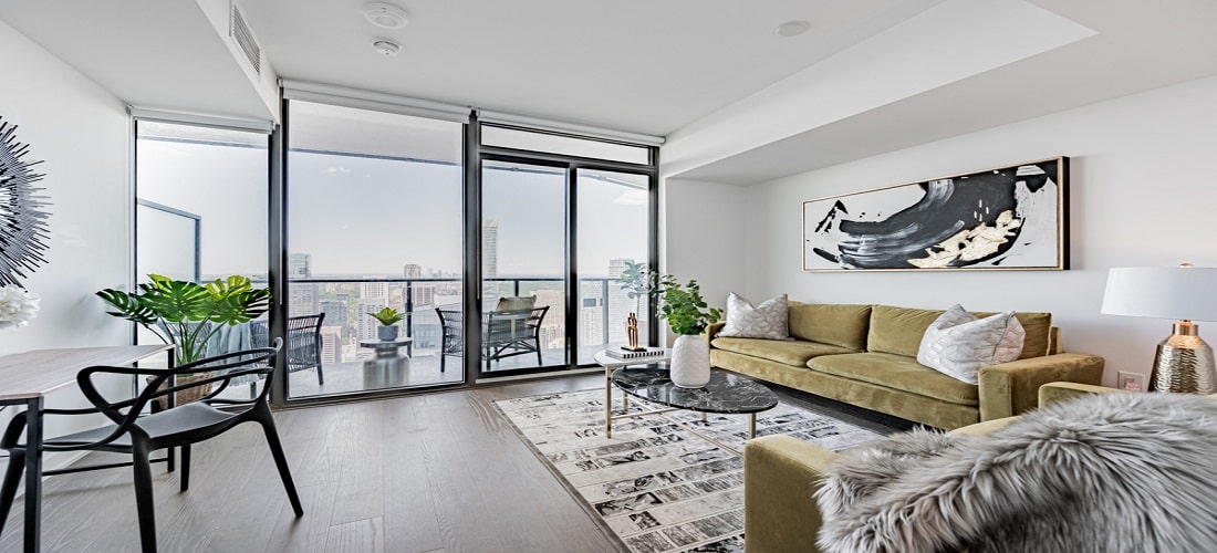 11 WELLESLEY ST CONDOS