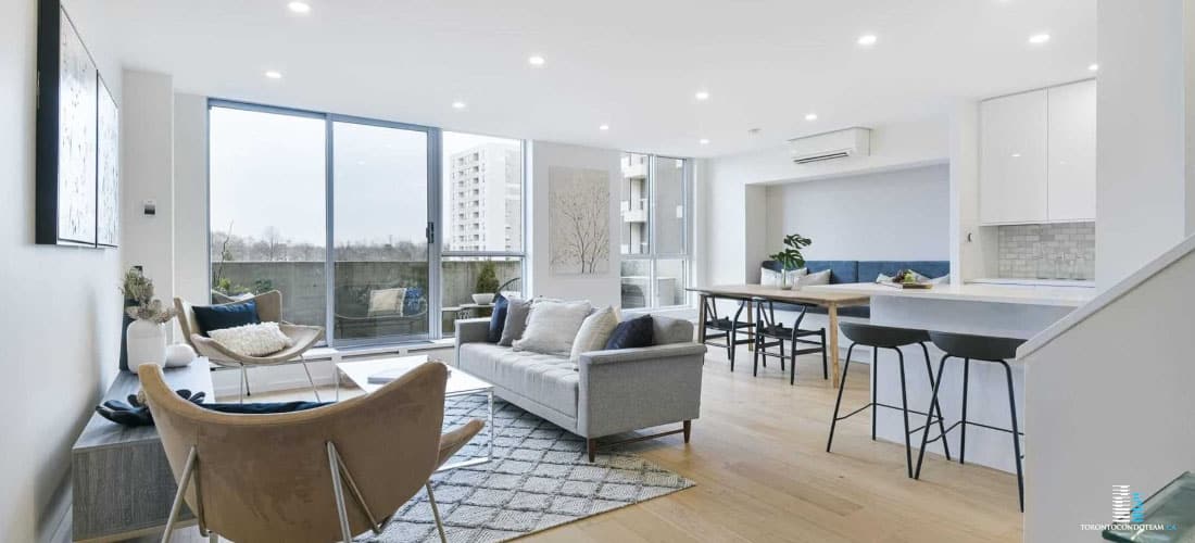 35 ORMSKIRK AVE CONDOS