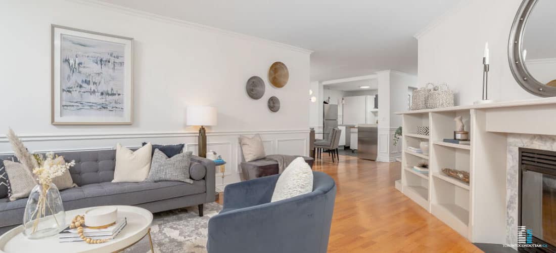 1 RIPLEY AVE CONDOS