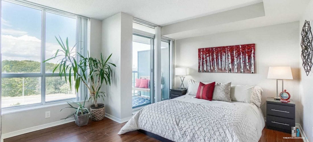 2545 DUNDAS ST WEST CONDOS