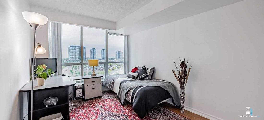 2545 DUNDAS ST WEST CONDOS
