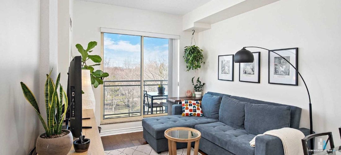 222 CHRISTIE ST CONDOS