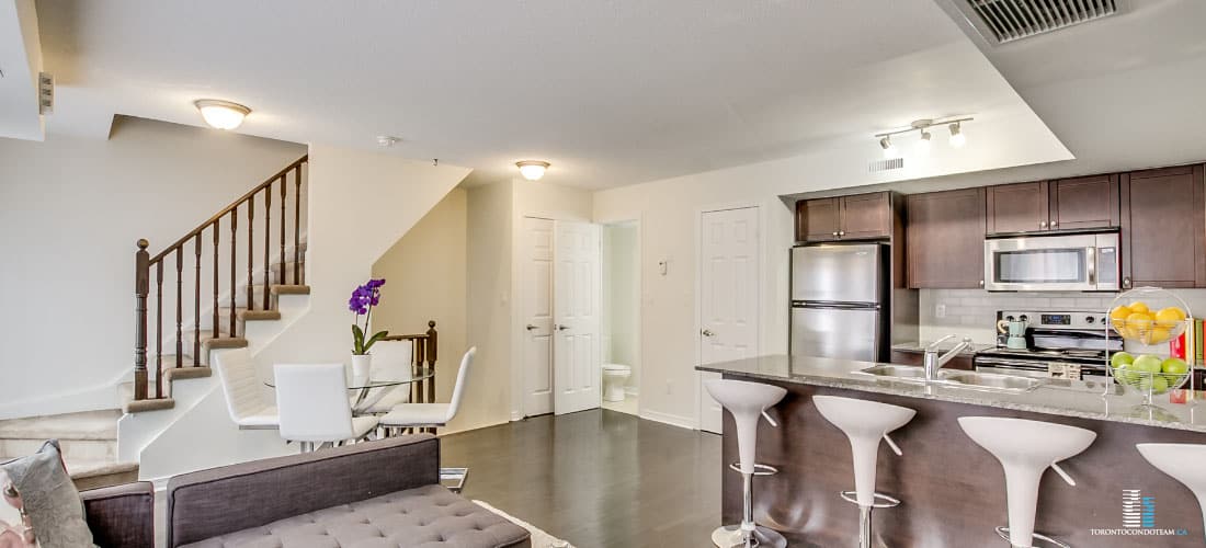 21 FOUNDRY AVE CONDOS