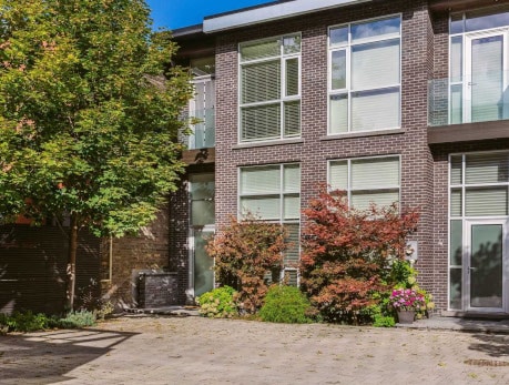 59 ELM GROVE AVE