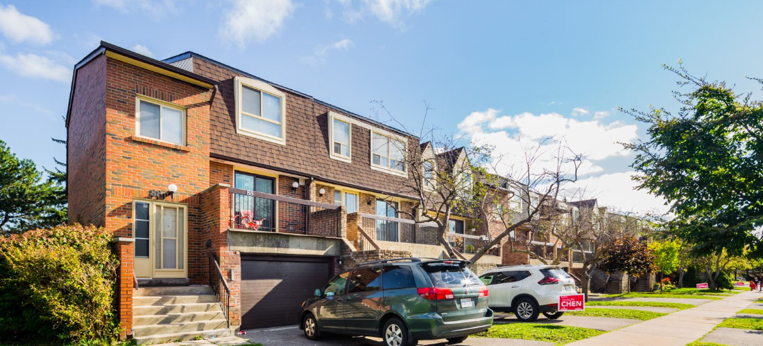 88 BUDDLESWOOD CRT TOWNHOUSES GALLERY