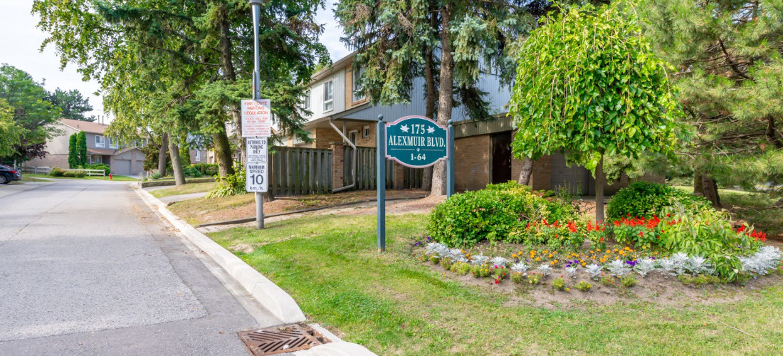 175 ALEXMUIR TOWNHOUSES GALLERY