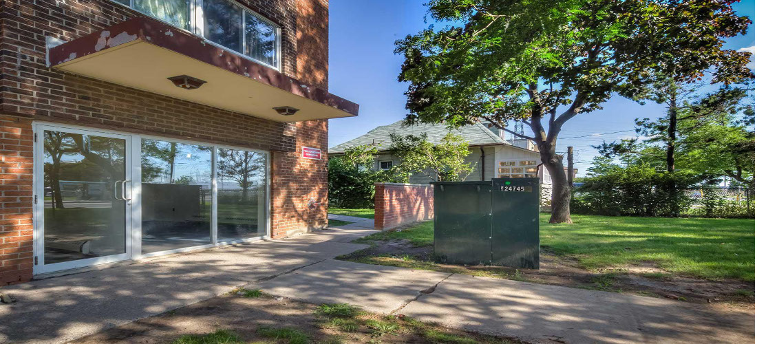 1159 BIRCHMOUNT RD GALLERY
