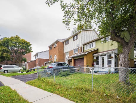 22-106 HUNTINGDALE BLVD