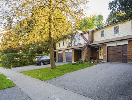 45-95 DUNDALK DR