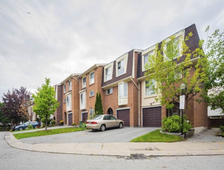 40 DUNDALK DR