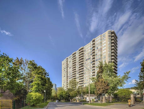 5 GREYSTONE WALK DR