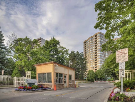 175 BAMBURGH CIR
