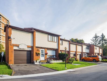 26-90 WINGARDEN CRT
