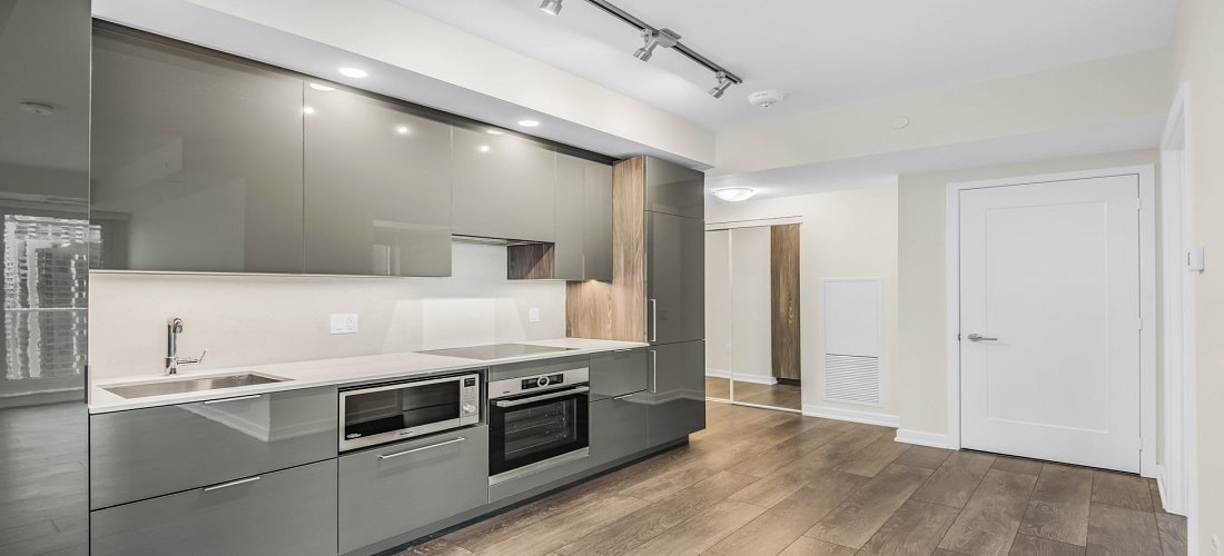 28 FREELAND ST CONDOS