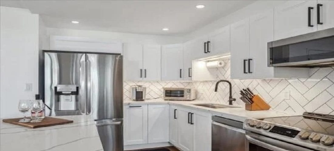 1771 BAYVIEW AVE CONDOS